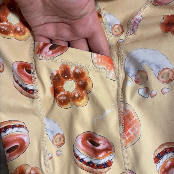 Ironyokai donut leggings - Picture 5 of 5